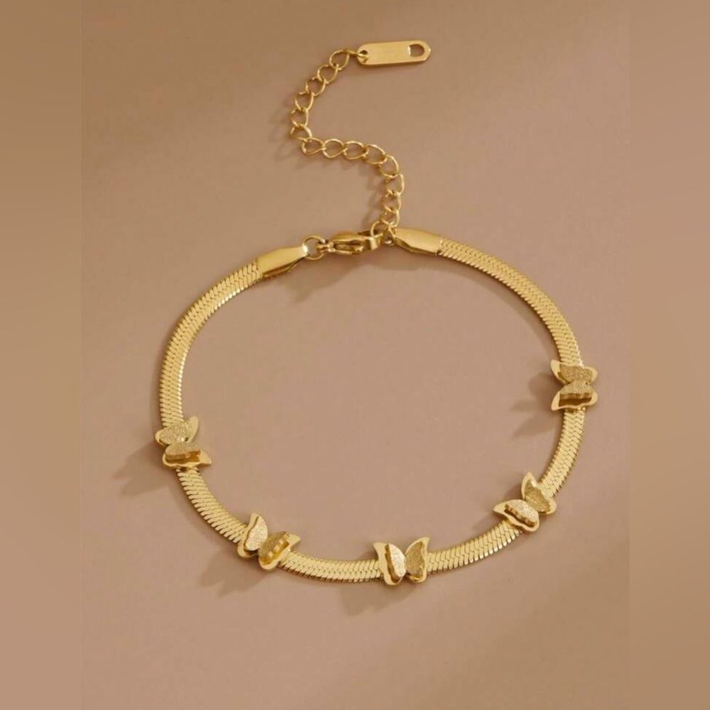 Butterfly anklet N694